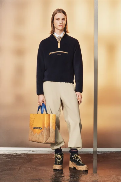 Look 15